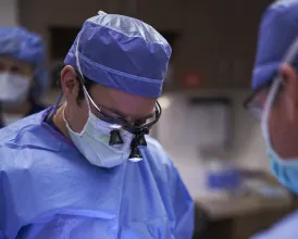 Eye surgeon